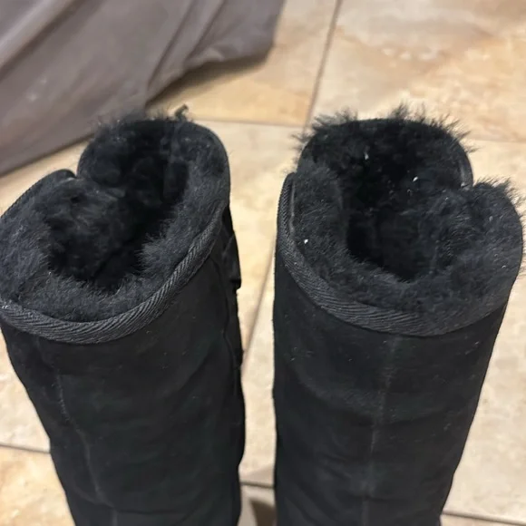 UGG Australia High Boots size 6 - Picture 10 of 12
